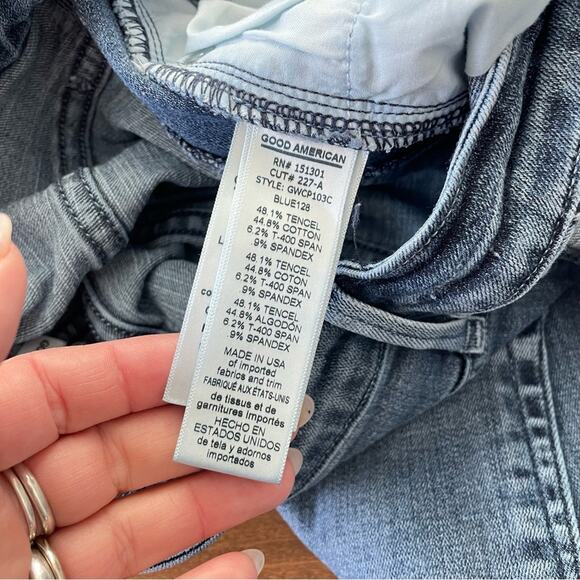Good American Women’s Good Waist Two Tone Denim Jeans High Rise Skinny Blue 2/26 - Picture 7 of 9